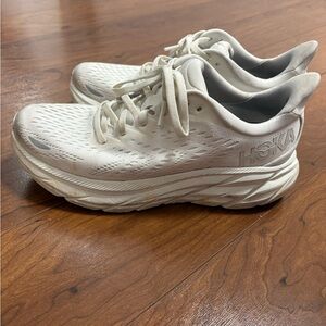 HOKA oneone Clifton 8